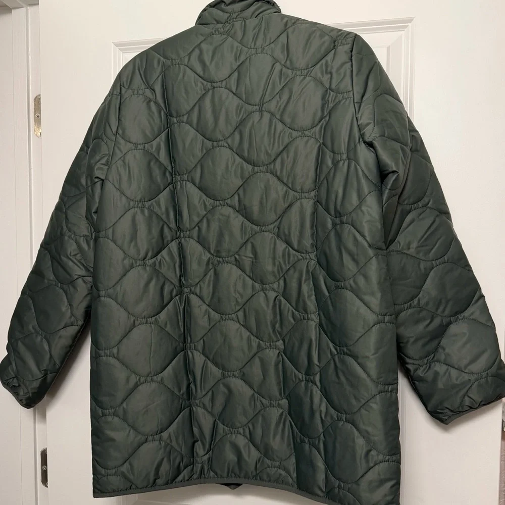 Quince Dark Green Quilted Puffer Jacket NWT - Picture 4 of 4